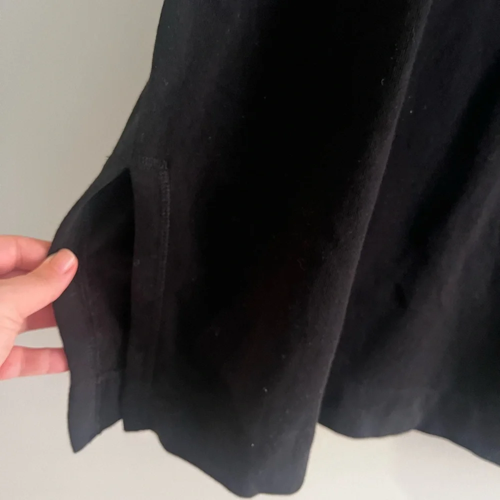 GAP Black V-Neck Tunic Sweater XL NWT Relaxed Fit - Picture 5 of 6